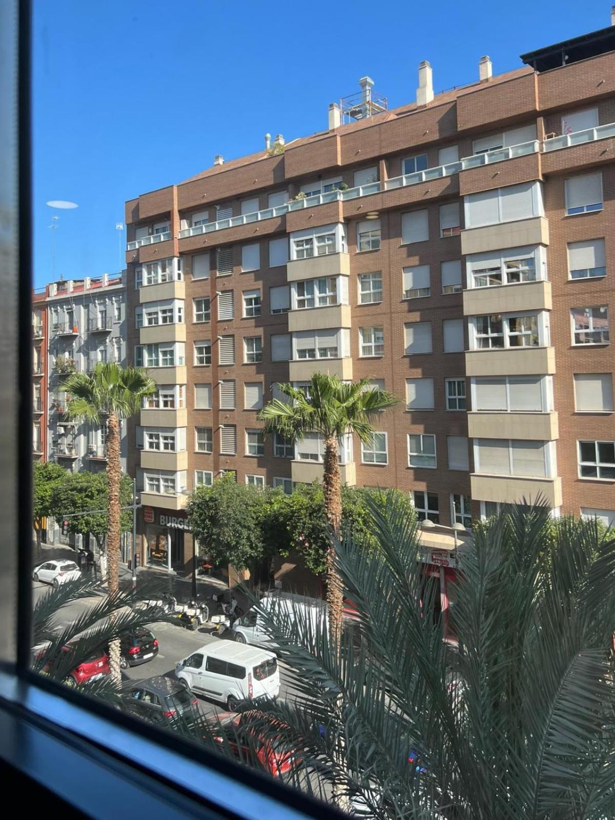 Apartamentos De Pradas Valencia Eksteriør bilde