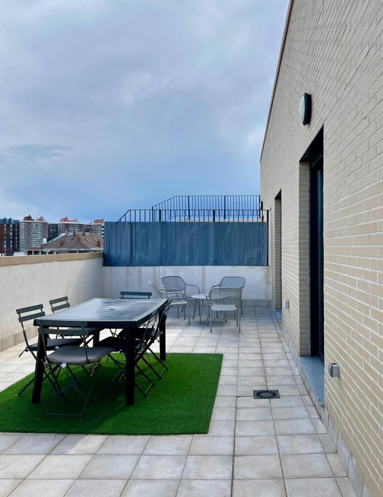Apartamentos De Pradas Valencia Eksteriør bilde